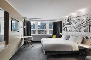 Premium Room room in Radisson Blu Hotel Edinburgh City Centre