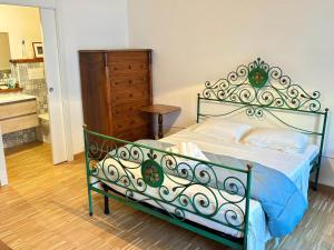 Elegant & Rustic Apartment - Piazza Castello img1