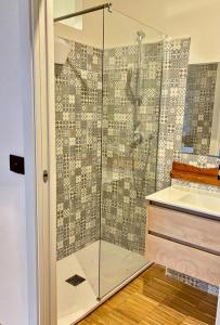 Elegant & Rustic Apartment - Piazza Castello img16