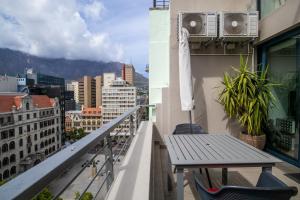 Cape Town Condo J13 at The Adderley
