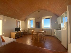 CasaLeTolfe Residence