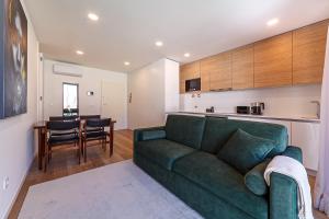 Art Living Gravito incl Parking by Home Sweet Home Aveiro