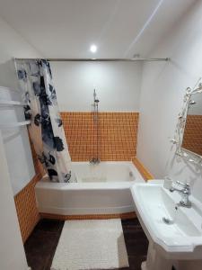 Appartements Le Bourbon : photos des chambres