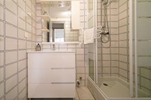 WELCS Estudio 229 EMP con vista al canal