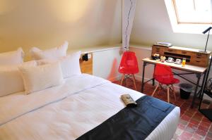 Hotels Les Glycines Vezelay : photos des chambres