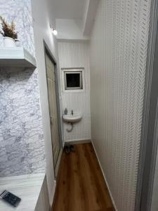Mourya inn k1