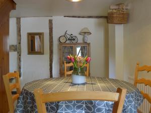 Jasmine Cottage - Uk4176