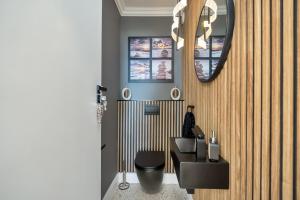 Elegant Beach front Villa