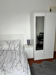 single room in Heather Lane UB7