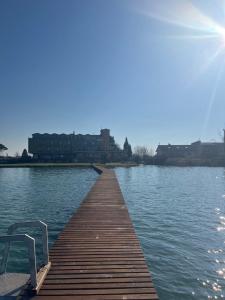 Lake View Gardasee - Ubytování bez kategorie ve městě Peschiera del Garda