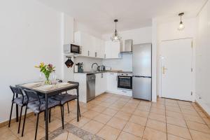 Marina Palace with Swimming Pool