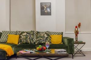 Luxury 1 Bedroom Iconic Harley Street Lower Ground 1HS