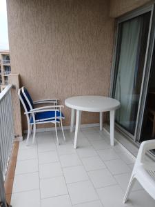 Appartements Studio Les Hauts de BALARUC 89 : photos des chambres