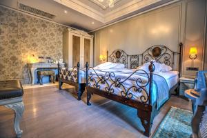 Superior Double or Twin Room with Garden View room in The Central Palace Bosphorus Tarabya