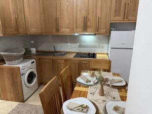 Rosy house - Comode house near the beach