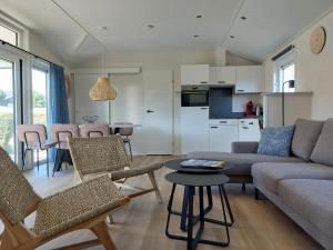 Three-Bedroom Chalet room in Strandcamping Valkenisse