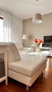 Mercury two-bedroom apartment & parking