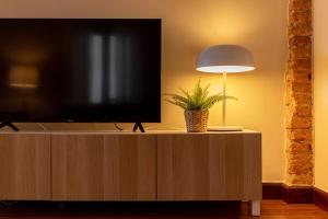 ACOGEDOR Y CON VISTAS - Casco Viejo & Parking