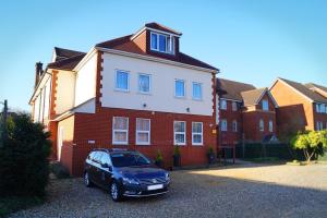 Ricky Road Guest House - Budget