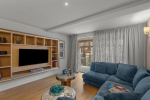 Town House Apartments