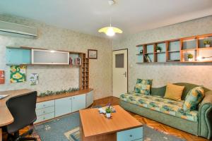 3BR Vintage Sea Garden Spirit