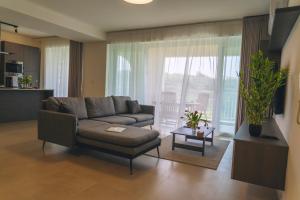 The Valley Collection - Suite B3