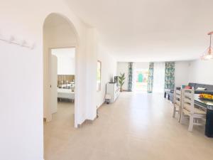 NEW Private Retreat: 3BR Villa with Heated Pool