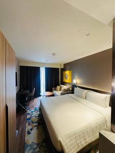 Novotel Suites Residences Mandaluyong-Makati by Marj