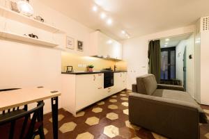 Vico Santa Luciella 20