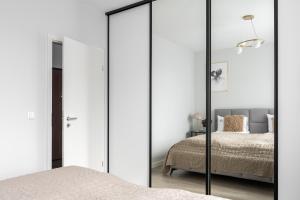 Lion Apartments - Premium Apartments with Parking in the Center of Gdańsk