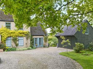 Acorn Cottage