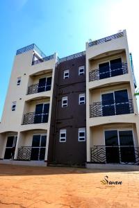 Swan Courts - Entebbe