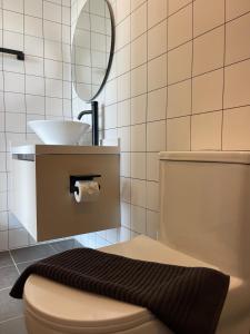 One-bedroom apartments with kitchen