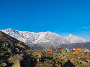 Sach Pass Hikers - Camping Trekking
