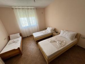Leo Apartaments