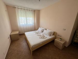 Leo Apartaments
