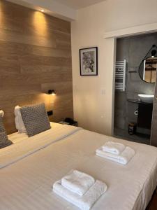 Hotels Au Bec Fin Hotel : photos des chambres