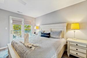 Creekside --- 26 Dockside Dr