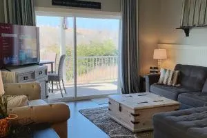 Lake View Paradise - La Follette