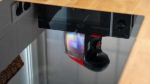 Escapade entre ville et mer, terrasse ensoleillée