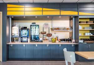 Hotels B&B HOTEL CHAMBERY La Cassine : photos des chambres
