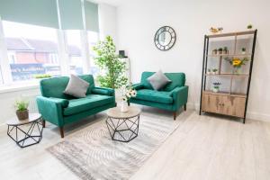 Contemporary 3 Bed Apartment in Southsea