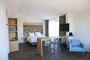 Deluxe Family Suite (no pets allowed) room in Strandhotel Duinoord