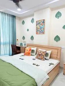 Bumble bee Jaipur - Jaipur