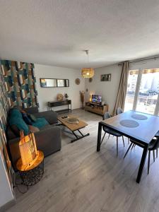 Appartements LE COLORE - Parking gratuit - Confortable : photos des chambres