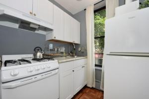 Cozy Studio Near Central Park!