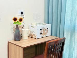 Bumble bee Jaipur