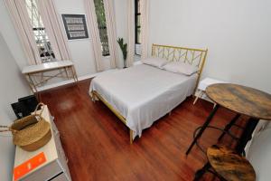 Cozy Studio Near Central Park!