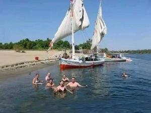 Isis Nubian Services