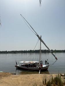 Isis Nubian Services